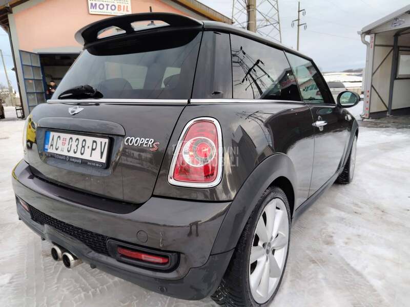 MINI Cooper S 