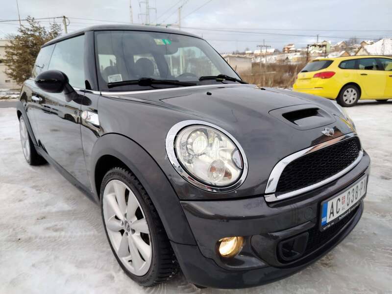 MINI Cooper S 