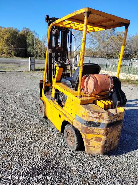 viljuškar 3100 evra