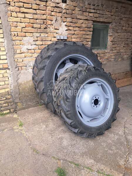 Deutz Fahr razni uski tockovi