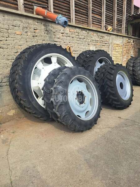 Deutz Fahr razni uski tockovi