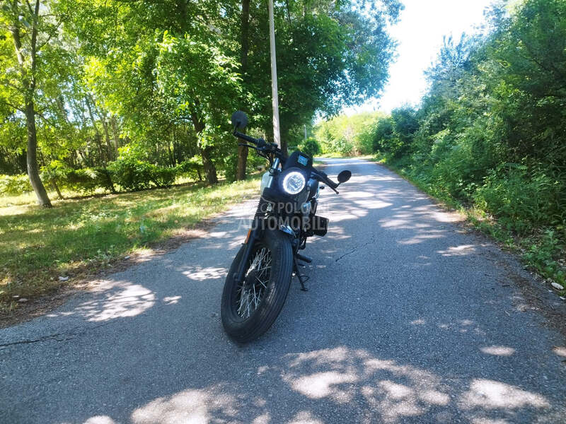 Brixton BX125 Cafe racer