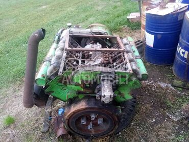 Đuro Đaković motor v8