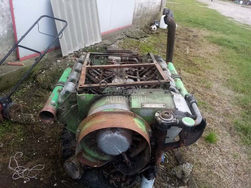 Đuro Đaković motor v8