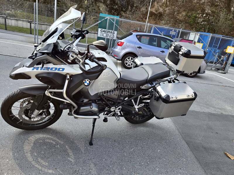 BMW R 1200 GS ADV Akrapovic