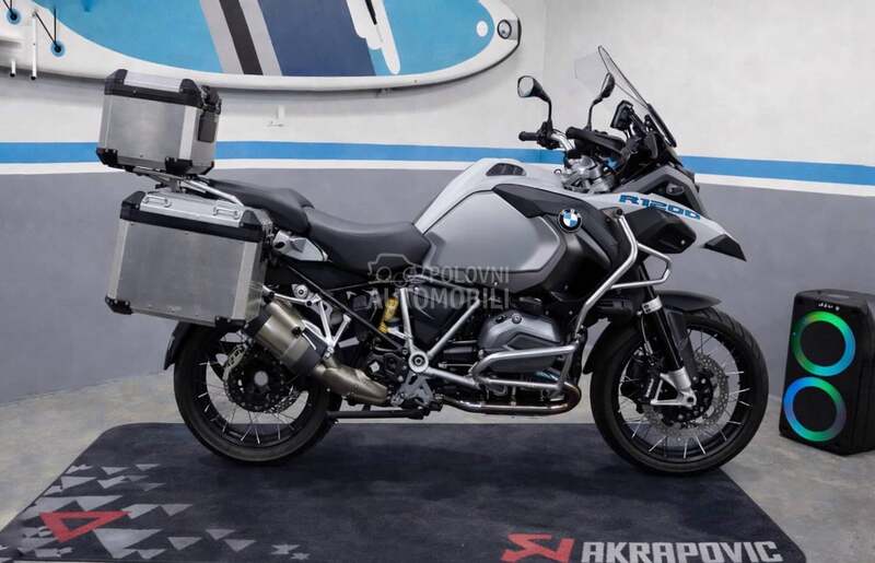 BMW R 1200 GS ADV Akrapovic