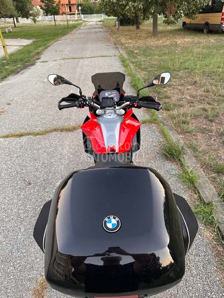 BMW F900 xr