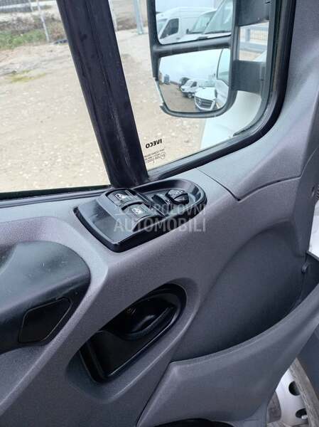 Iveco DAILY 70 C 15 SLEPKA