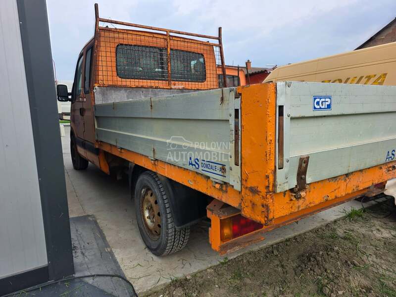 Renault Master 2.5dci putar 2kom