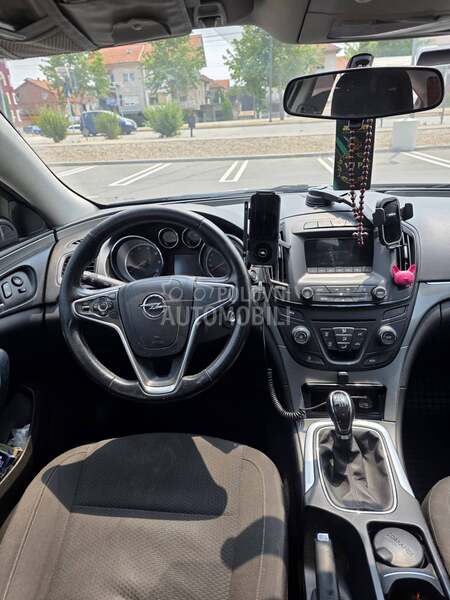 Opel Insignia 