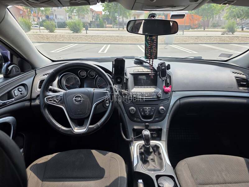 Opel Insignia 