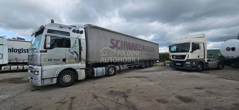 Schwarzmuller POLUPRIKOLICA