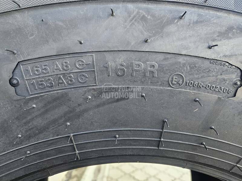 BKT 600/50 R22.5