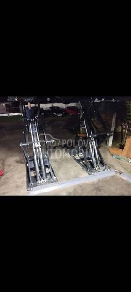 Auto dizalice, Servis, Prodaja.