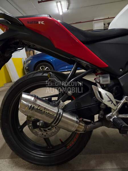 Honda CBR125R CBR 125R