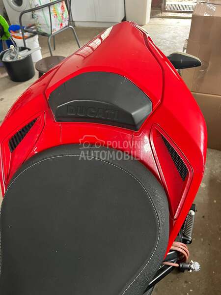 Ducati Streetfighter