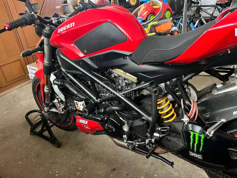 Ducati Streetfighter