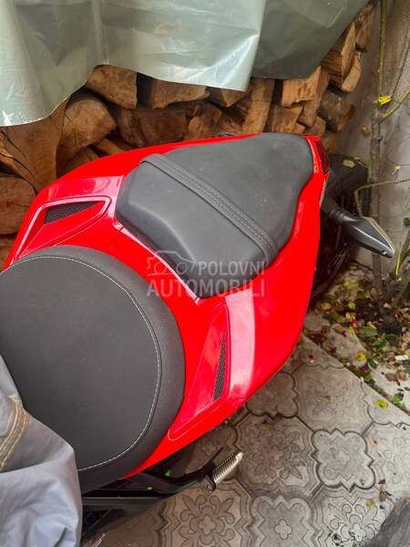 Ducati Streetfighter