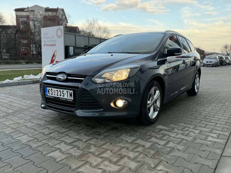 Ford Focus TITANIUM