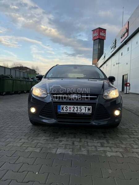 Ford Focus TITANIUM
