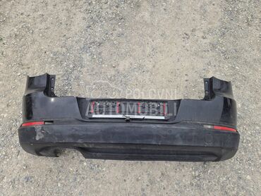 Branik zadnji za Volkswagen Tiguan od 2008. do 2012. god.