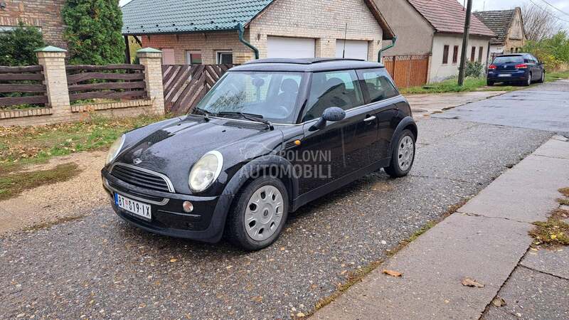 MINI One 
