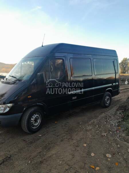 Mercedes Benz Sprinter 311