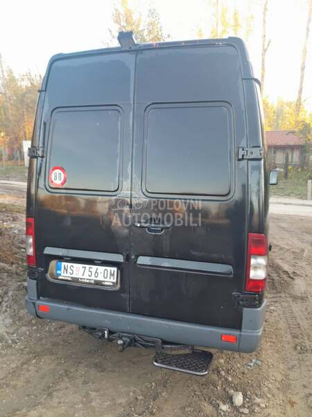 Mercedes Benz Sprinter 311