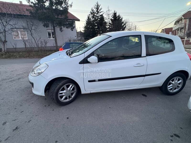 Renault Clio 