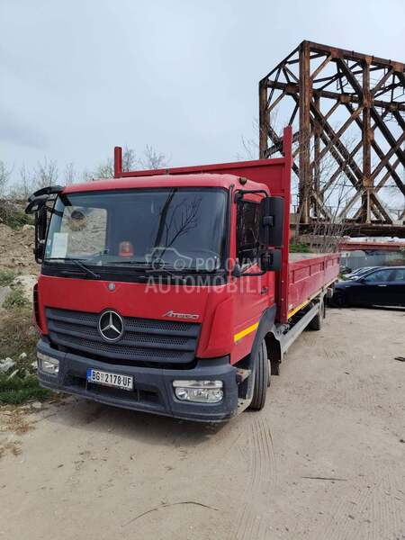 Mercedes Benz Atego 1018