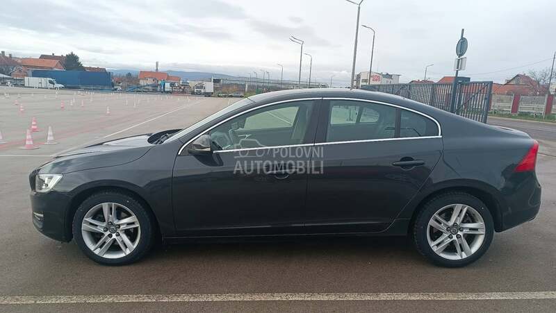 Volvo S60 D2