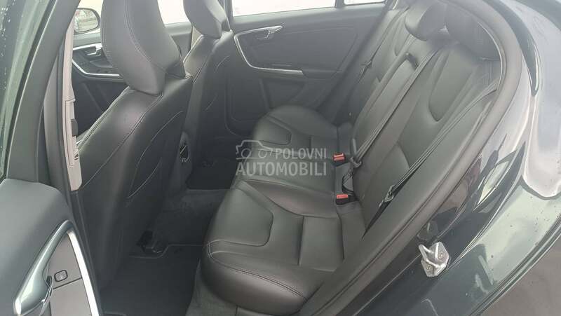 Volvo S60 D2