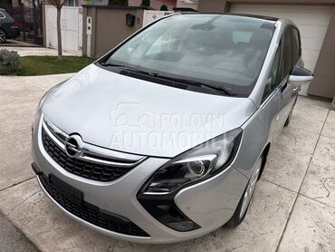 Opel Zafira PANO.N.A.V.I