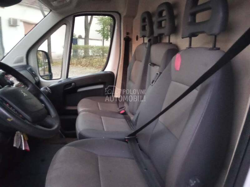Peugeot Boxer 