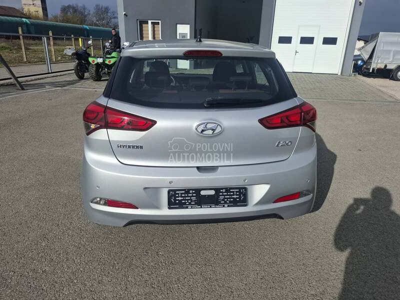 Hyundai i20 
