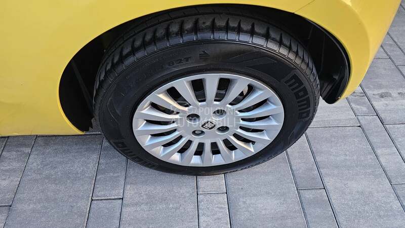 Fiat 500 1.28v