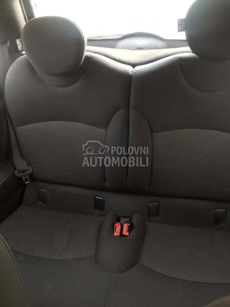 MINI Cooper 1.6