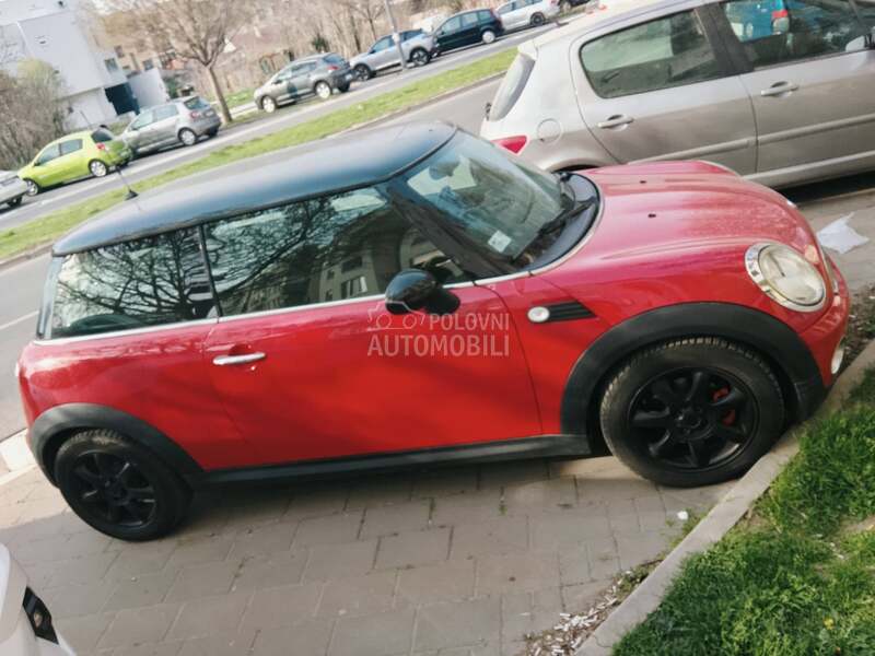 MINI Cooper 1.6