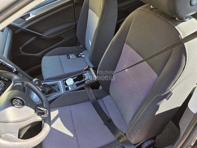 Volkswagen Golf 7 