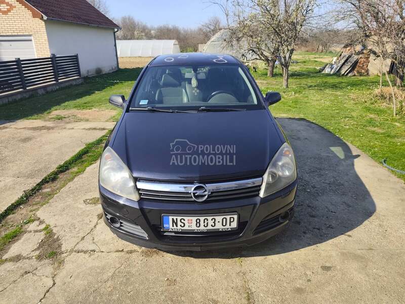 Opel Astra H 