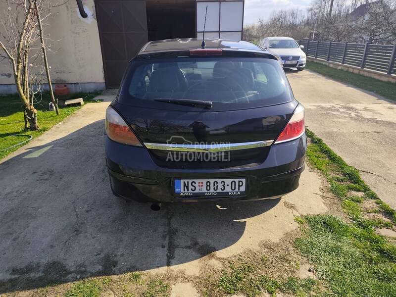 Opel Astra H 