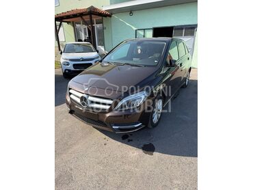 Mercedes Benz B 200 