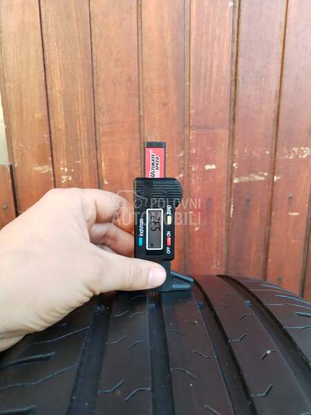 Continental 235/60 R18 Letnja