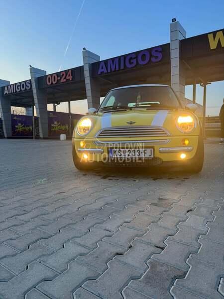 MINI Cooper 