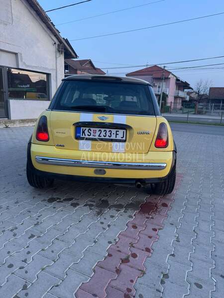 MINI Cooper 