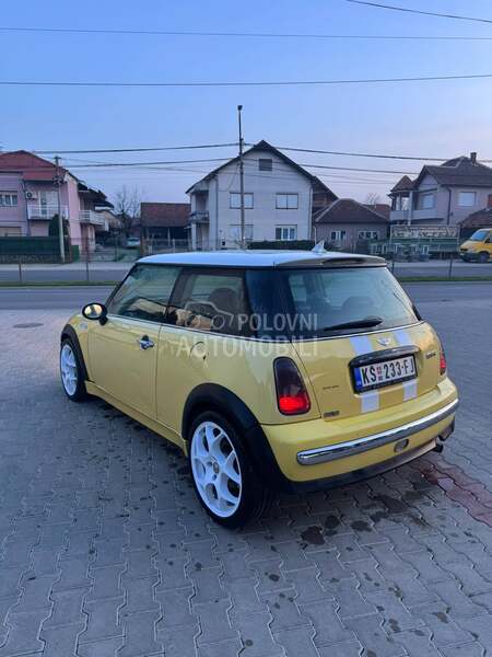 MINI Cooper 