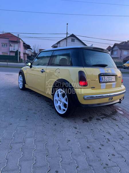 MINI Cooper 