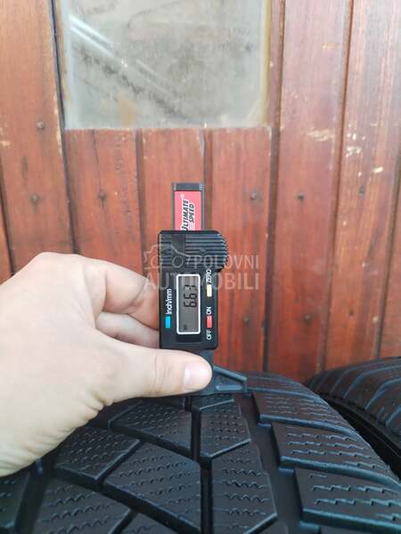 Continental 205/55 R17 Zimska