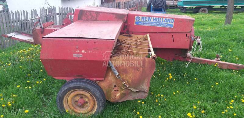 New Holland 265