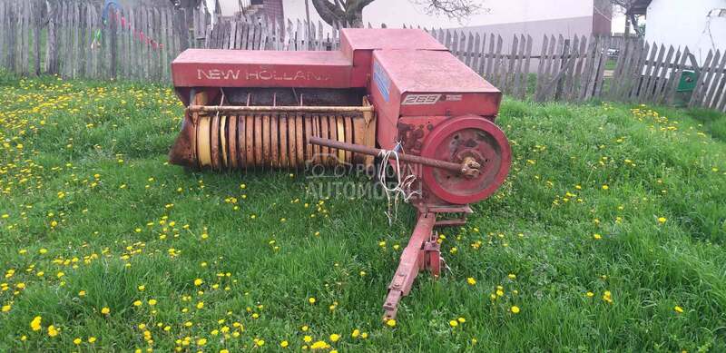 New Holland 265